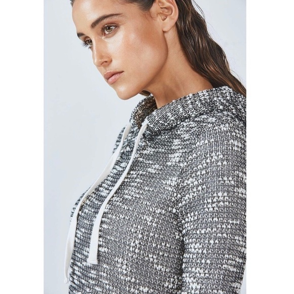 NWT FABLETICS Yukon Sweater Dress - Picture 4 of 11